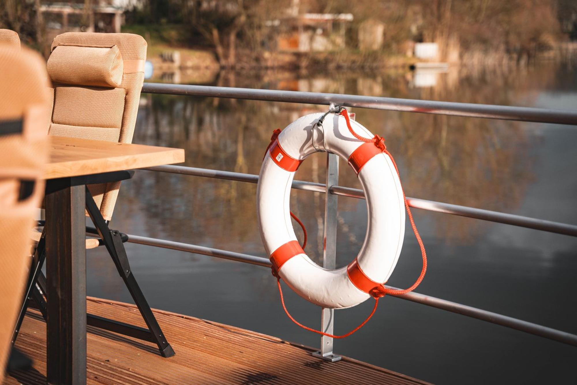 Floatinghouses Weserbergland Hoexter